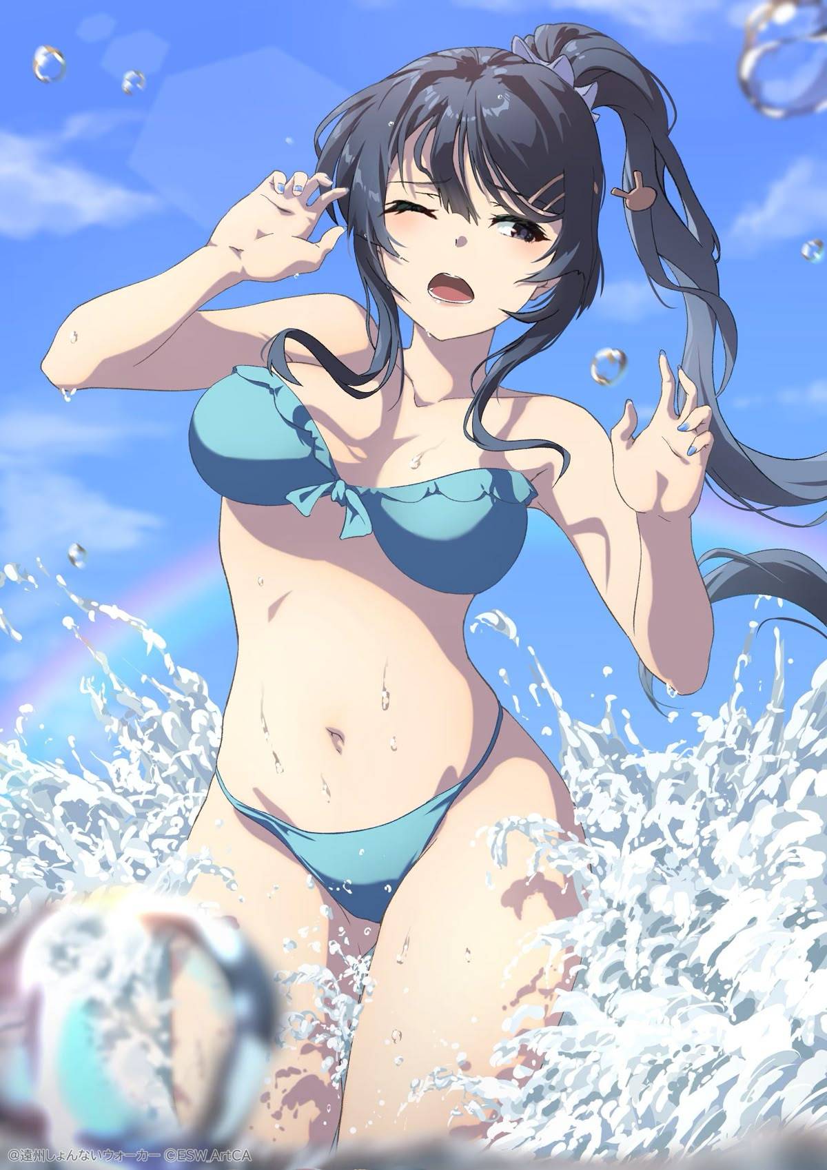 Anime girl big boobs đùa giỡn cùng sóng biển